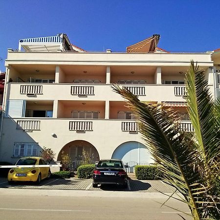 Beach Apartment Sveti Filip I Jakov - Turanj Екстериор снимка