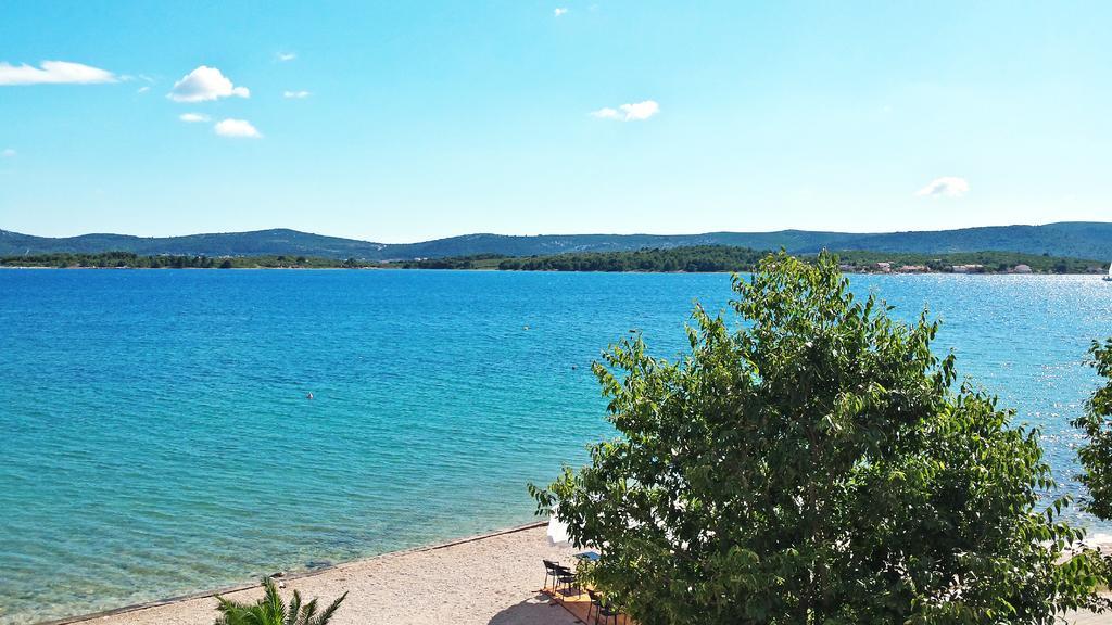 Beach Apartment Sveti Filip I Jakov - Turanj Екстериор снимка
