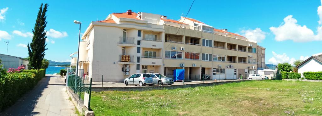 Beach Apartment Sveti Filip I Jakov - Turanj Екстериор снимка