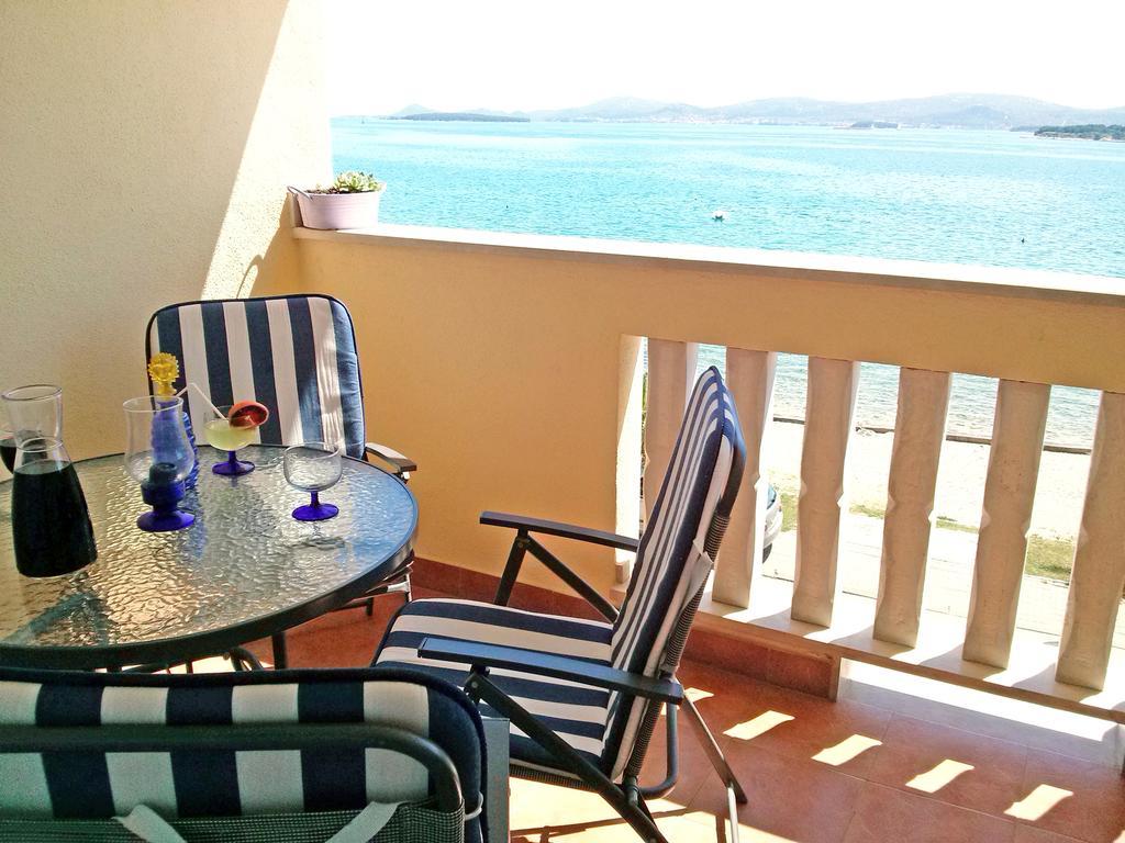 Beach Apartment Sveti Filip I Jakov - Turanj Екстериор снимка